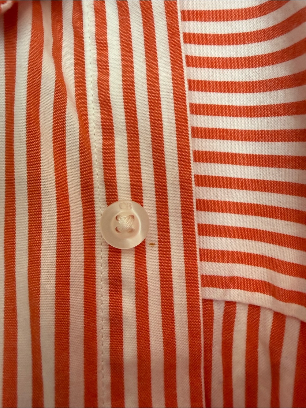 Cutter & Buck Virginia Tech Button Down - Picture 6 of 7